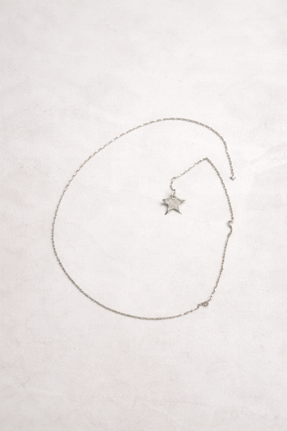 Rooftop star necklace