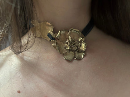 Orchid Choker